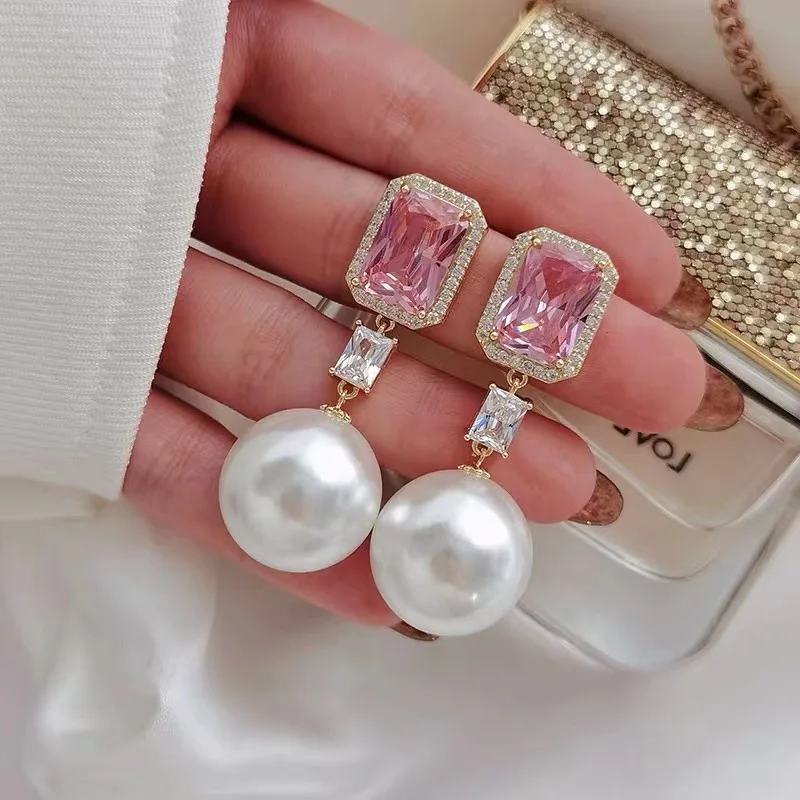 Sterling silver pink diamond pearl earrings for women, high-end ear studs with unique design, niche internet-famous ear jewelry