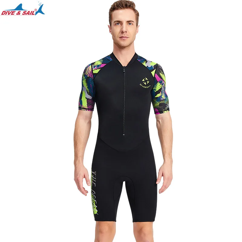 Shorty Wetsuits Men 1.5mm Neoprene + 0.5mm Lycra UPF50+ One-piece Scuba Diving Suits Surfing Swimming Short Sleeve Front Zip