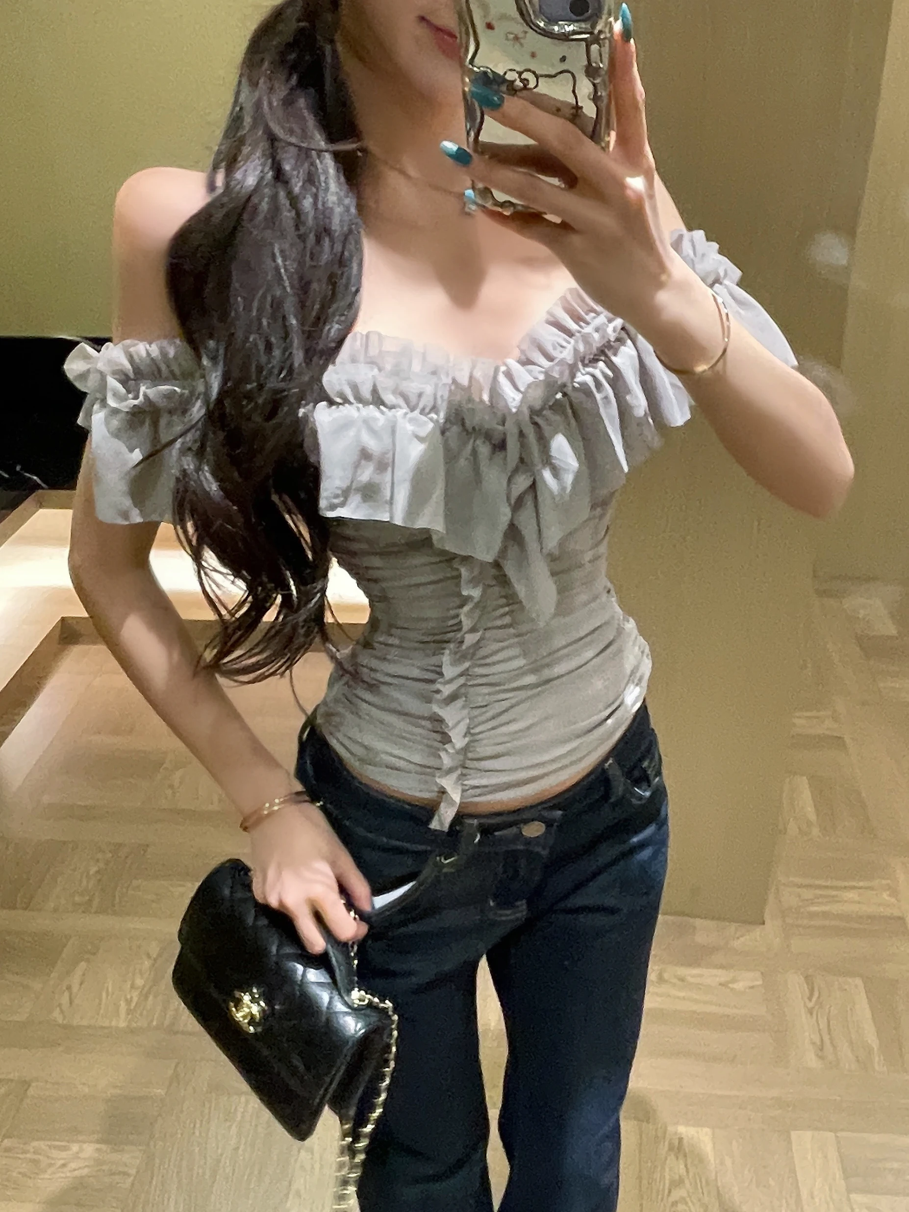 

Серый топ на одно плечо с рюшами, элегантный, приталенный, высокоэластичный, для прогулок по городу и путешествий, лето 2026, женская мода