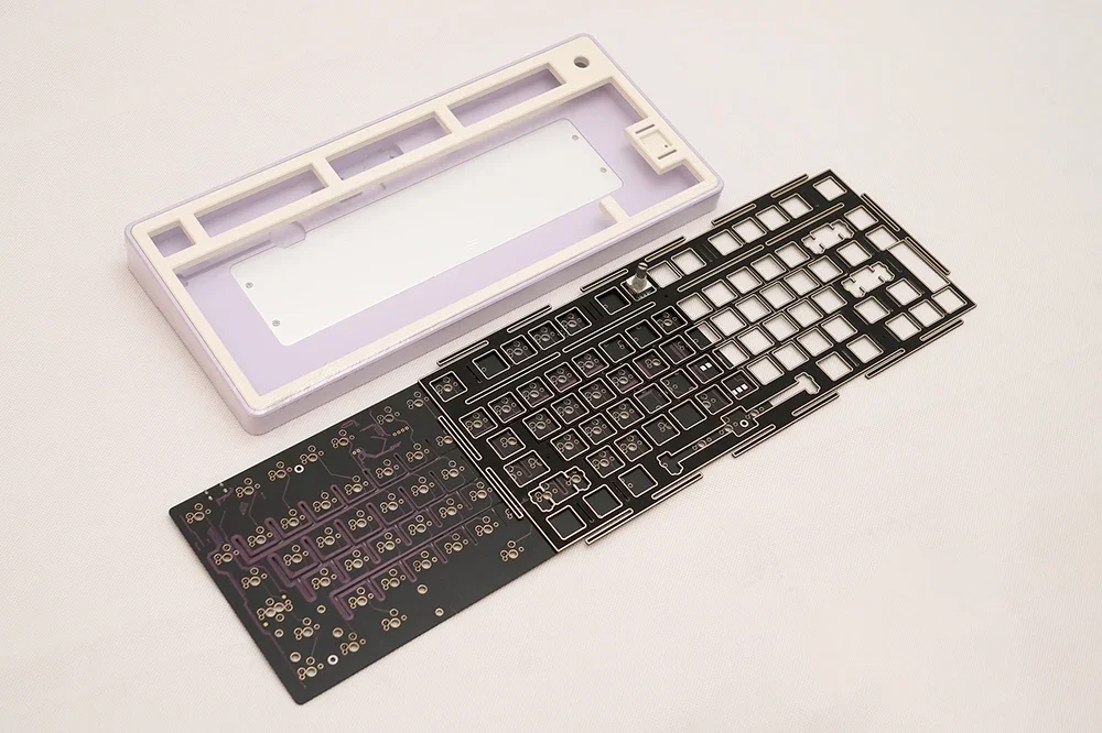 TN75sr2 TN75 Kit tastiera meccanica Custodia in alluminio anodizzato CNC Kit guarnizioni elettroforetiche Tipo C VIA Piastra PCB FR4 da 1,2 mm