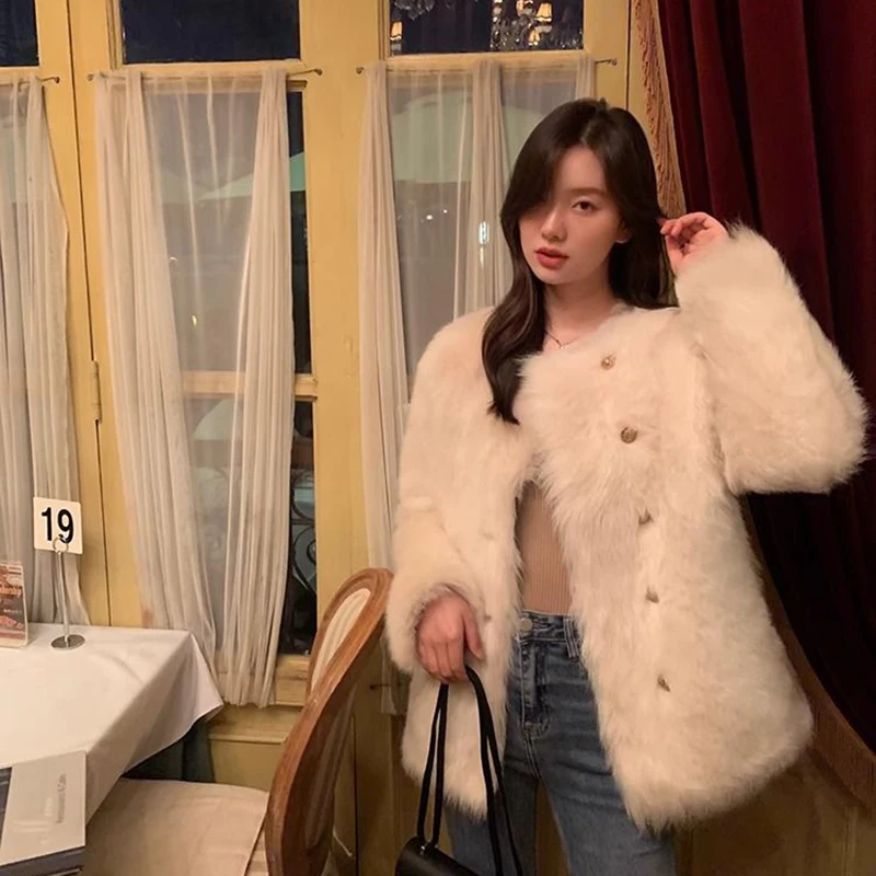 Faux FUR เสื้อสเวตเตอร์ถักผู้หญิงหลวมปุ่มฤดูใบไม้ร่วงฤดูหนาวหนาเสื้อแจ็คเก็ตขนสัตว์ปุยหวาน Office Lady Outwear