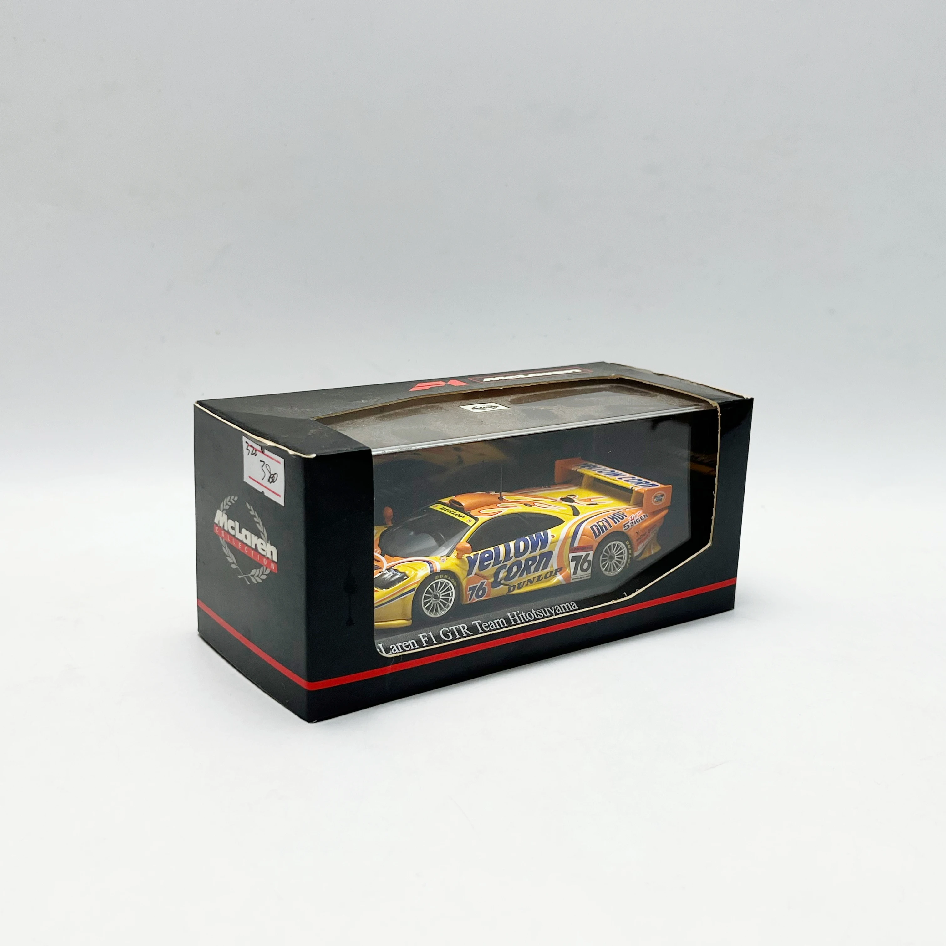 modele-de-course-en-alliage-minichamps-1-43-mclaren-f1-gtr