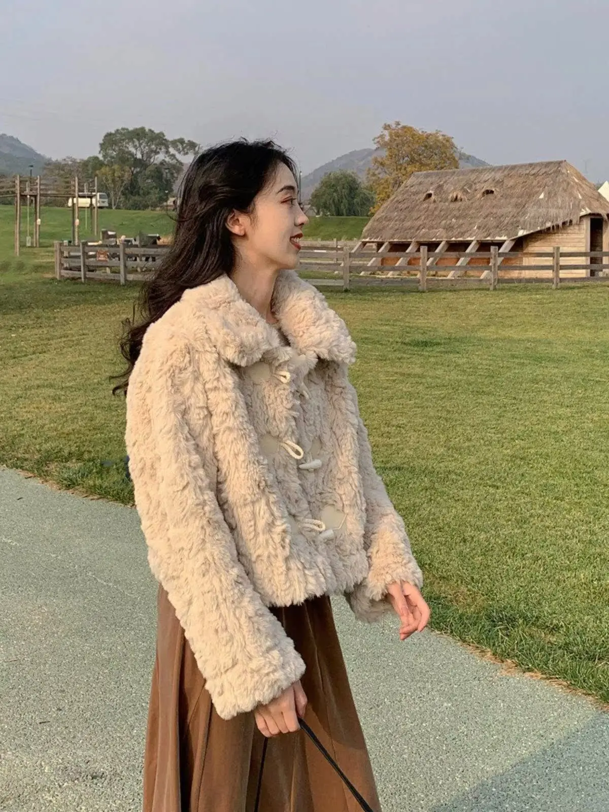 الراقية الأوروبية Sle معطف فرو الضأن المرأة زرر متكامل الأرنب الفراء Jaet فضفاضة تناسب Faionable الربيع ملابس خارجية #5