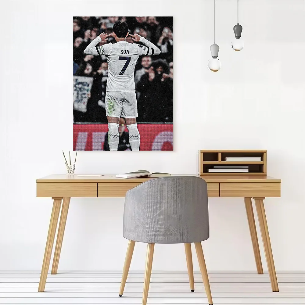 Son Heung-min Celebration Canvas Poster Customizable Printed Canvas Painting Wall Art for Fans Modern Home Decoration Ornaments