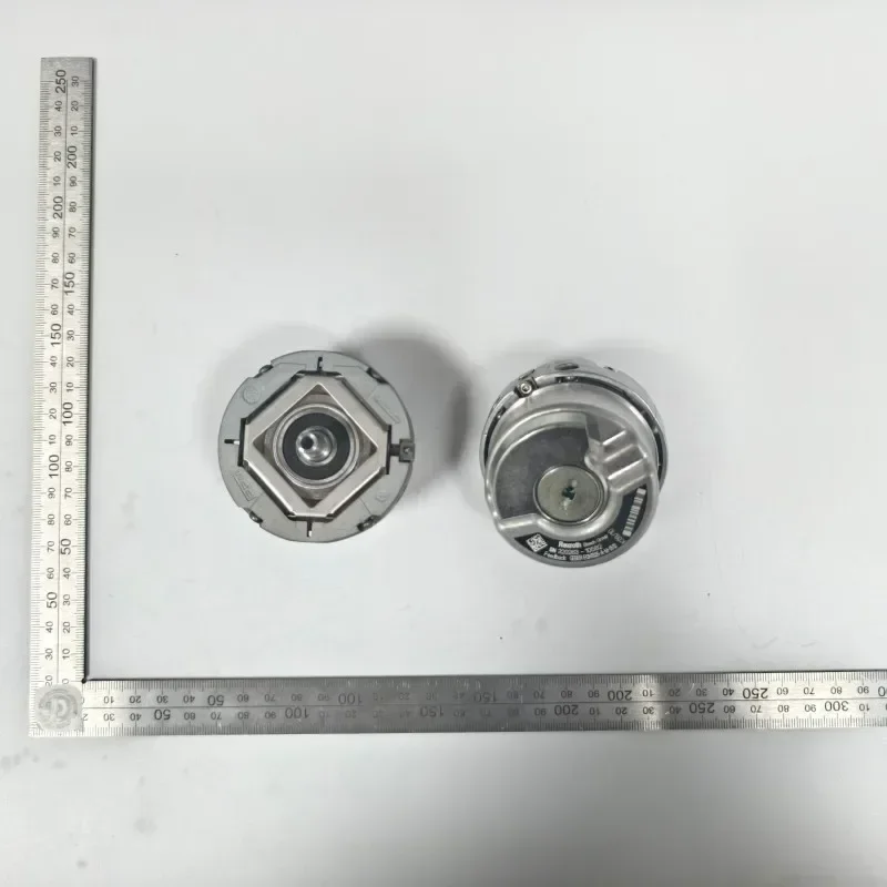 NOVO EM ESTOQUE Codificador de peça sobressalente de elevador de alto desempenho EQN1325-A-M-0512-I-1VSS-08V-K7 0 // R911320263