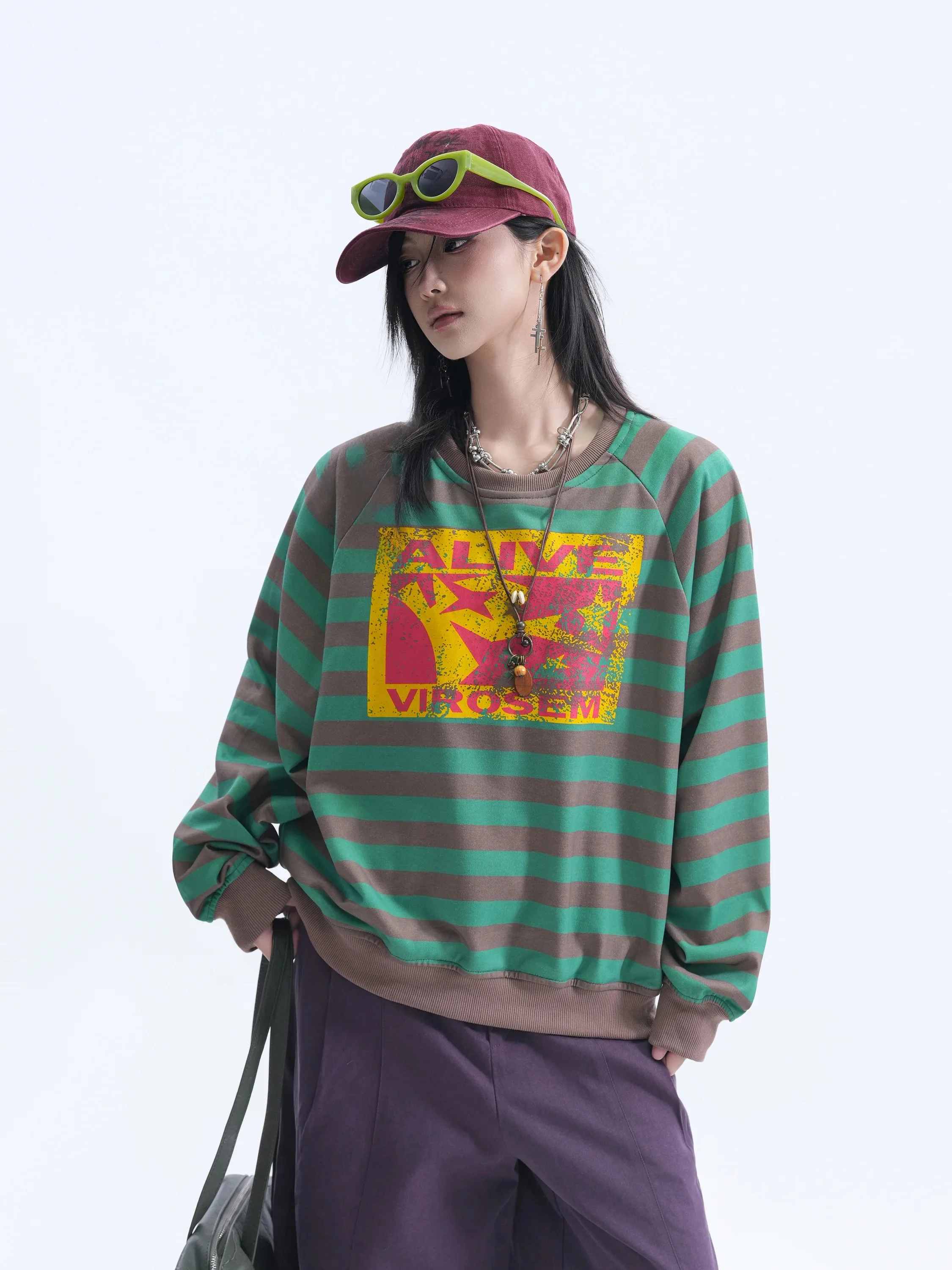 Vintage American Striped Sweatshirt Women's Distressed Print Loose Long Sleeve Unisex Polyester T-Shirt Autumn Couple's Wear