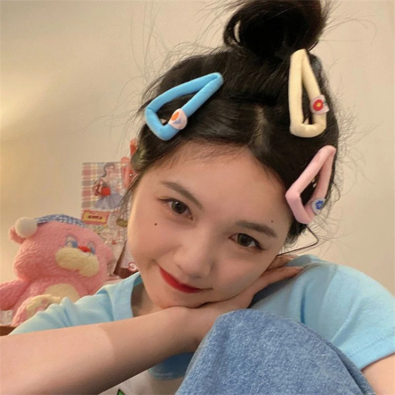 Korean Fresh Sweet Triangle BB Clip Hair clip Girl heart candy color edge clip bangs clip high appearance horizontal hair access