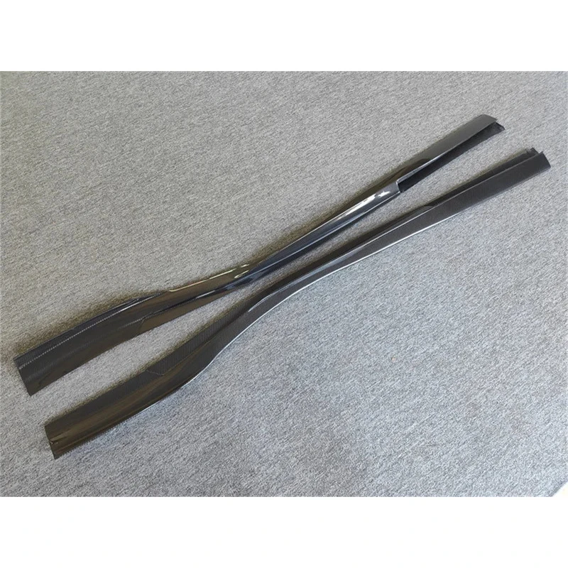 

High Quality Carbon Fiber Side Skirt for F8