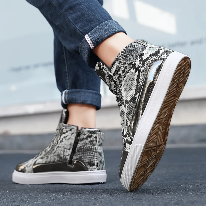 Autumn Winter Fashion Golden Snake Printed Men Flat Shoes Breathable Leather High Top Sneakers Men Lace-up Casual Sneaker Men