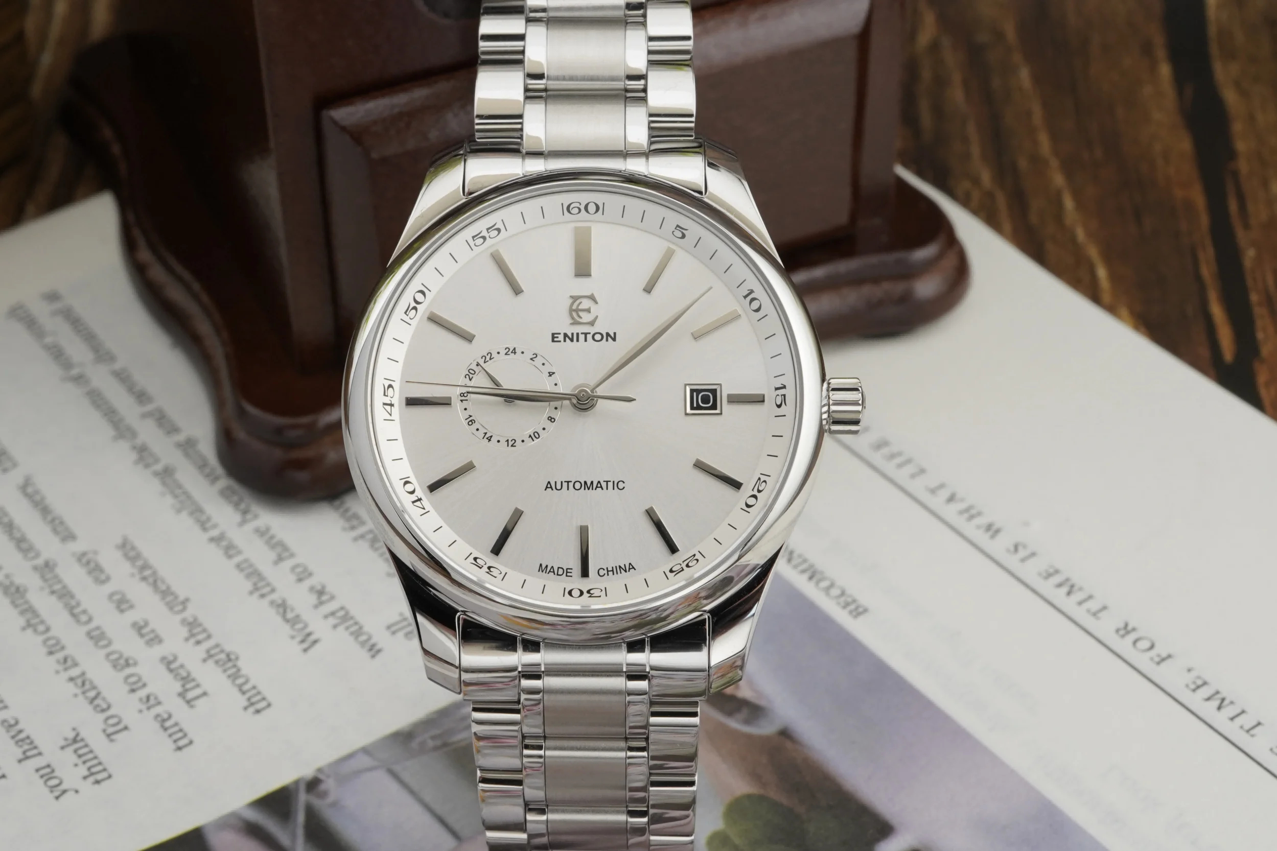 ENITON 新しい 41 ミリメートル 8217 サファイアガラスレザー日付 24 時間表示ビジネス高級ファッションパイロット航空腕時計