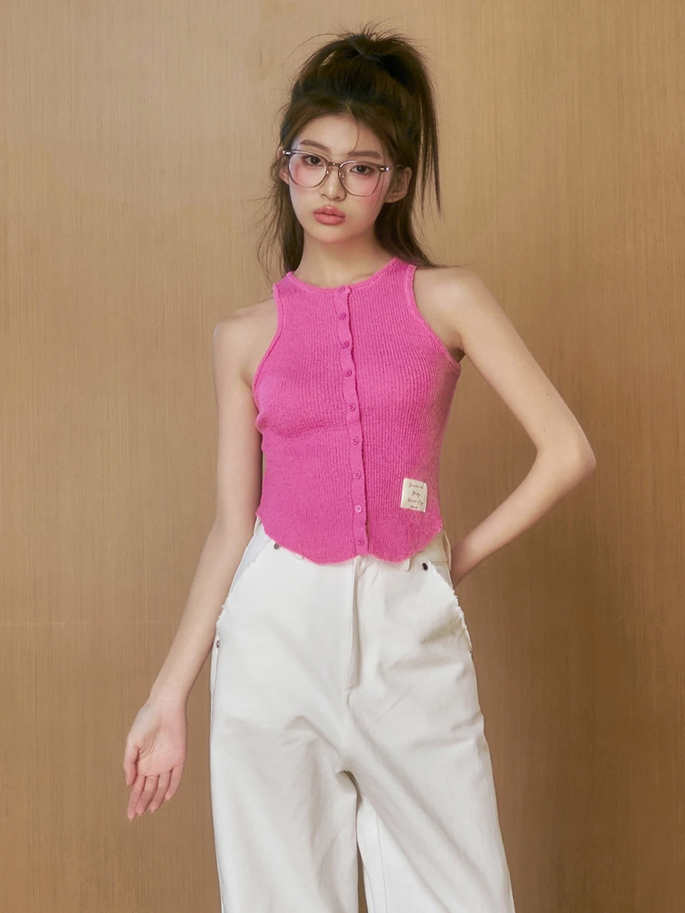 

Вязаный жилет Sameasme для женщин, на пуговицах, летний, 2023, модный топ для повседневной носки, однотонный, стандартной длины