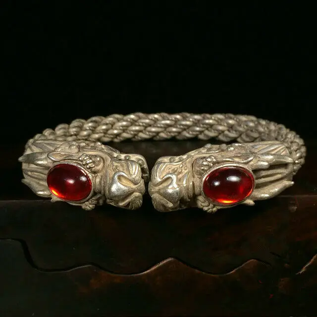Collectible Chinese Ruby Tibet Silver Handwork Auspicious Dragon Bracelet