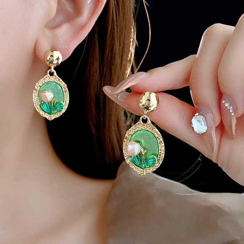 NISHIZAWA Metal Oil Drop Flower Earrings Retro Fashion Earrings Light Luxury High-end Earrings for Women