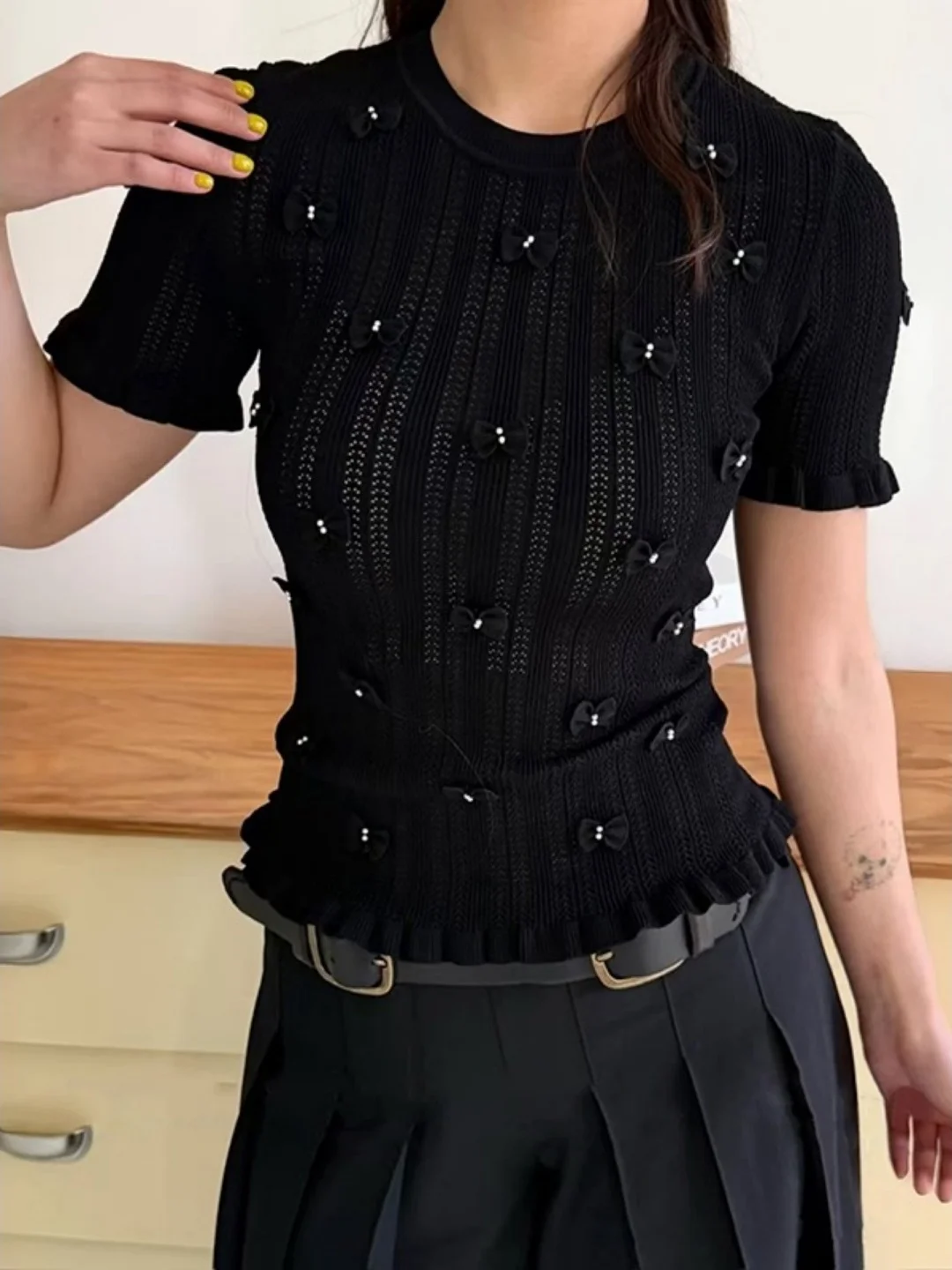 

Женский облегающий вязаный свитер с круглым вырезом и коротким рукавом, с ажурным дизайном и жемчужным узлом, повседневный, весна-лето