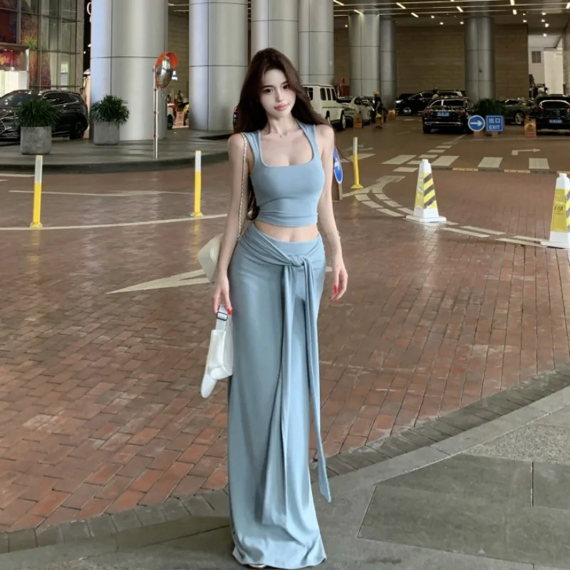 

Summer Short Sleeve Crop Top And Skirt Set with Chest Pad Square Collar Slim Fit Belted Fashion Ensemble for Young Women