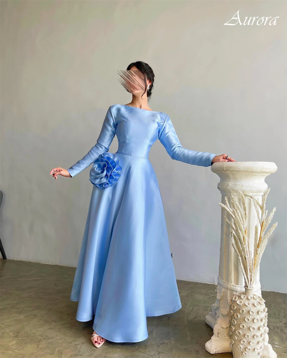 تخصيص أنيقة طويلة الأكمام الساتان فستان الحفلة الراقصة سويب تراين ثلاثية الأبعاد الزهور رداء حفلات مزاجه عارية الذراعين س الرقبة مساء اللباس