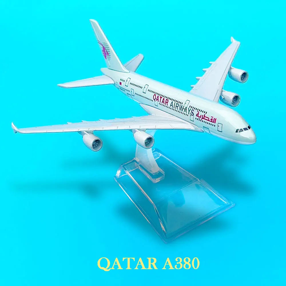 

Scale 1:400 QATAR A380 Airlines Boeing Aircraft Model - Ideal Addition to any Diecast Aircraft Collection