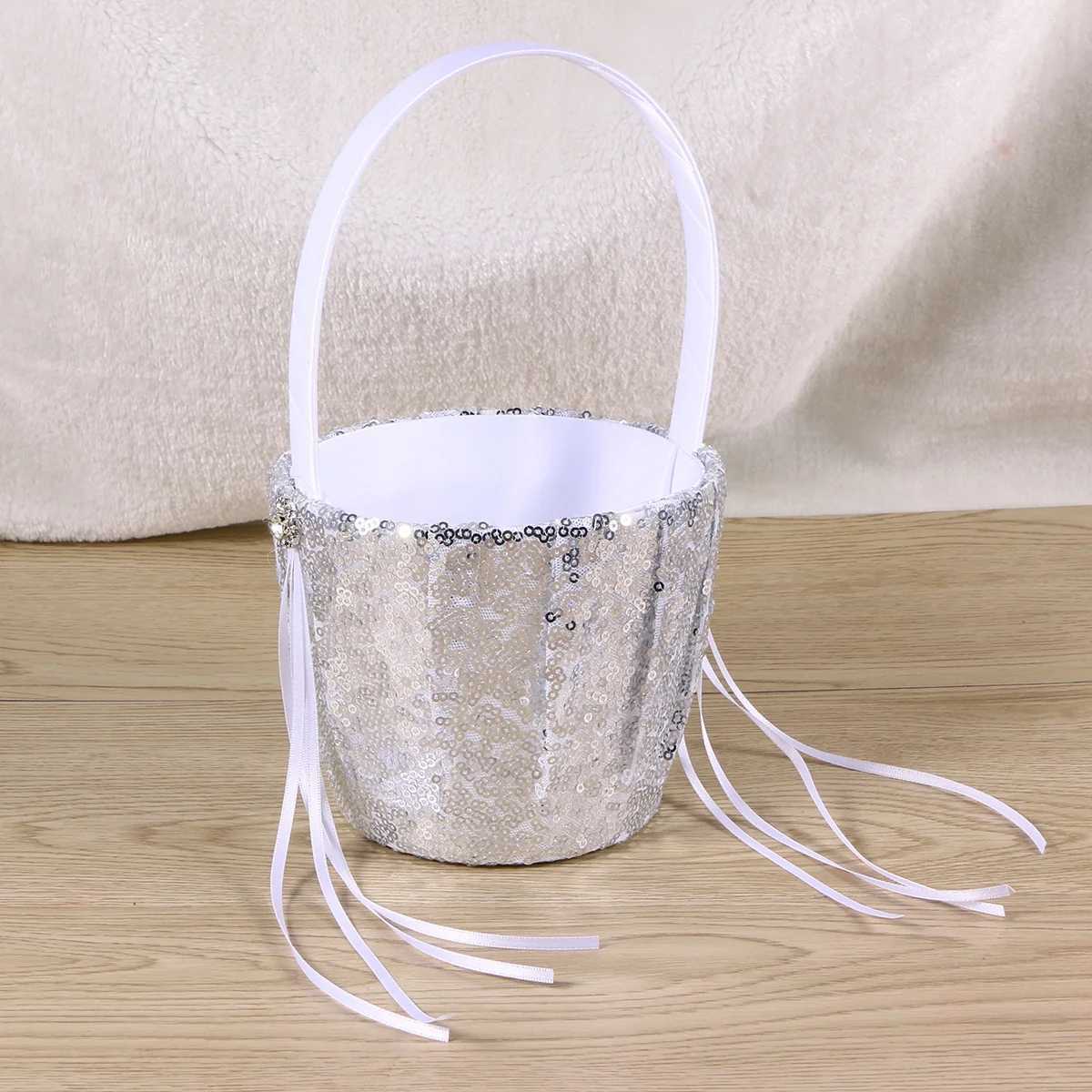 

Sequins Flower Silver Ribbon White Wedding Basket For Bridal Ceremony Party Decor Storage Basket