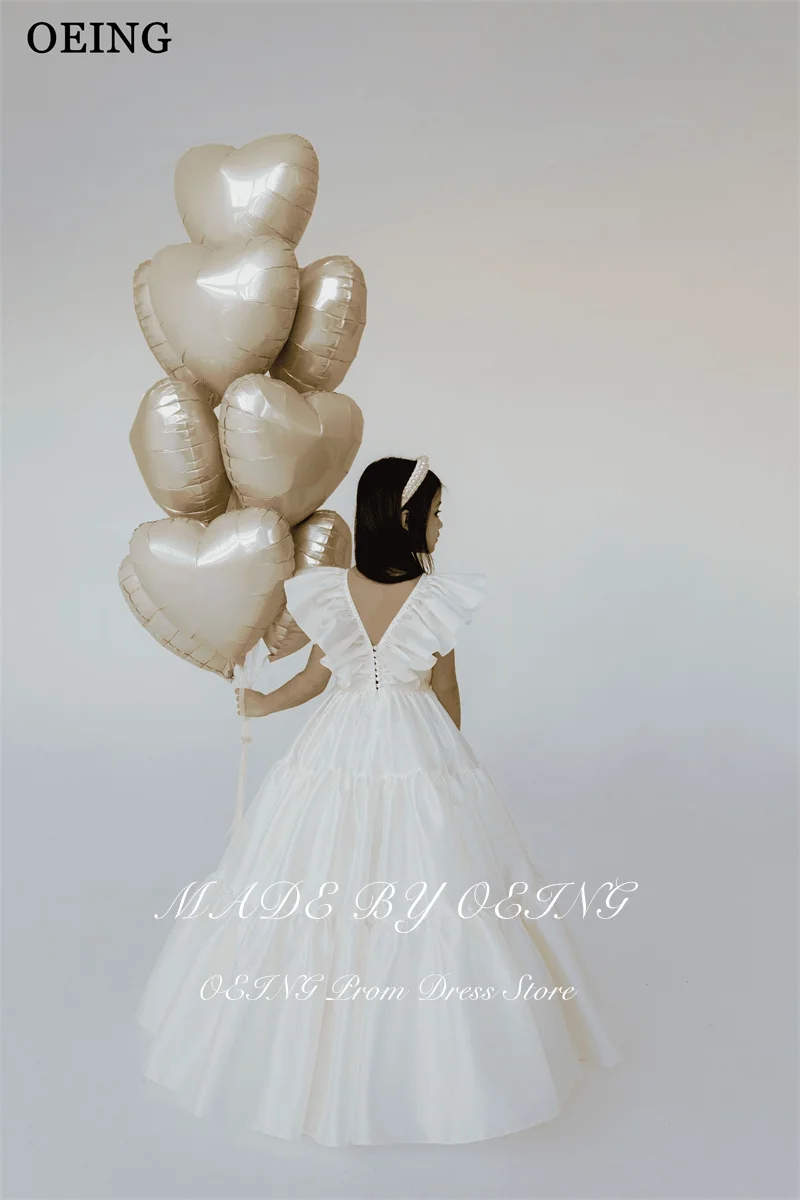 BOEING Einfache A-Linie Blumenmädchenkleider Drapiertes Maxi-Hochzeitskleid Geraffte Prinzessin Mädchen Geburtstagskleider Maßgeschneidert