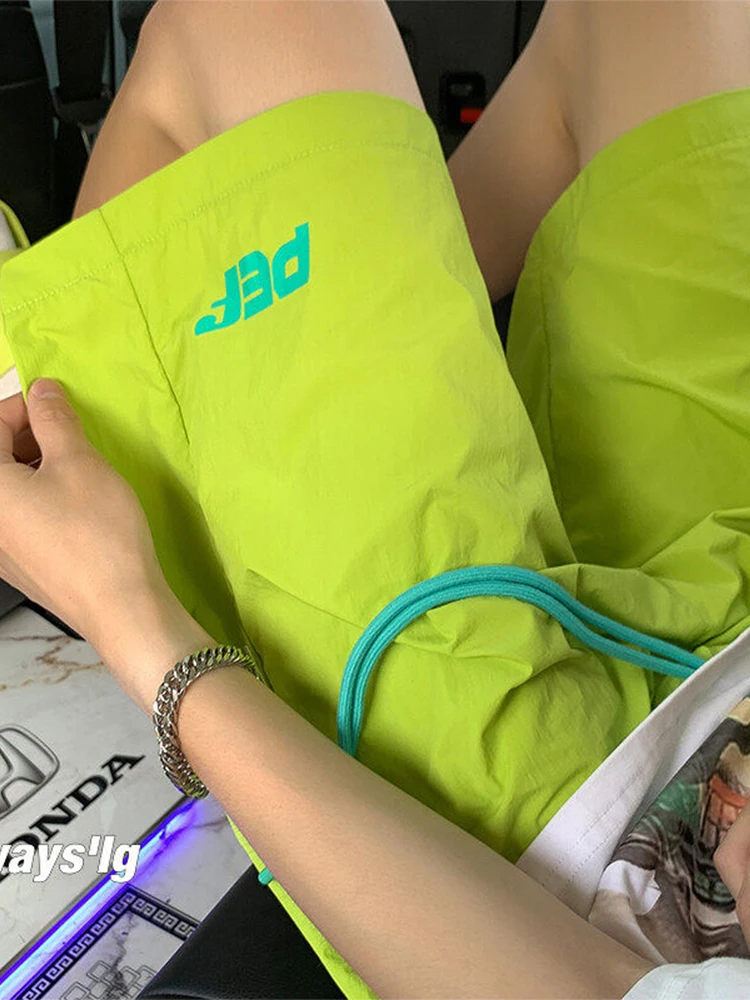 

Флуоресцентные быстросохнущие пляжные шорты для мужчин, летние модные свободные брюки выше колена, спортивные брюки для подростков