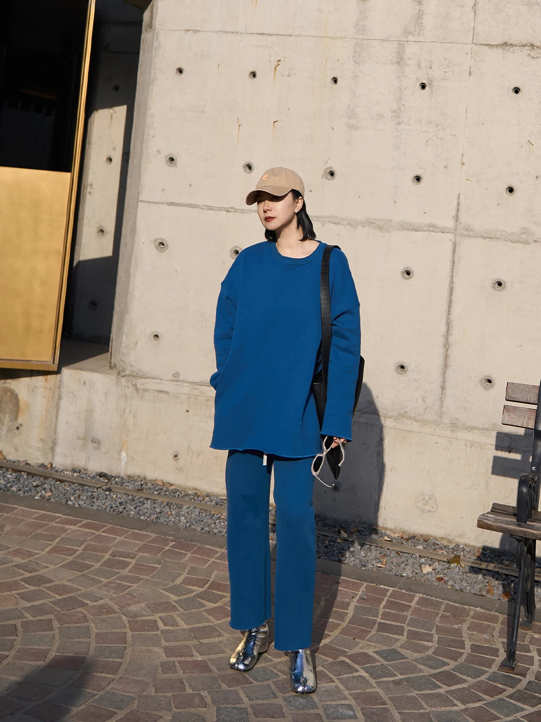 

TOFOD Lazy Set Casual Waed Soft Fce Loose round Ne Sweatirt Pants Autumn Winter Set Women's Comfortable Cotton Suit