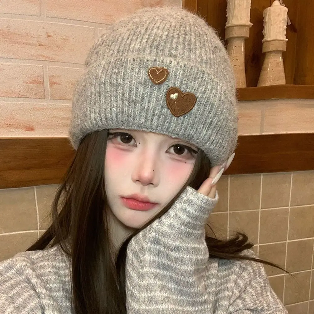Polyester Knitted Beanie Hat 56cm to 58cm Heart Decor Fleece Lined Beanie Fall Winter Ear Protection Hat Casual Daily Use