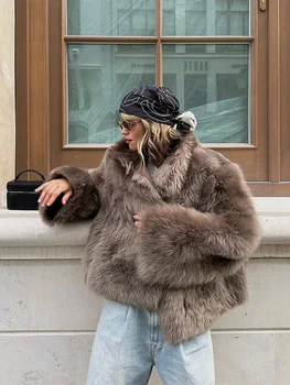 Image Lapel Brown Women Short Faux Fur Coat Luxurious Fluffy Long Sleeve Warm Jacket 2024 Autumn Winter Lady Solid High Street Outwear