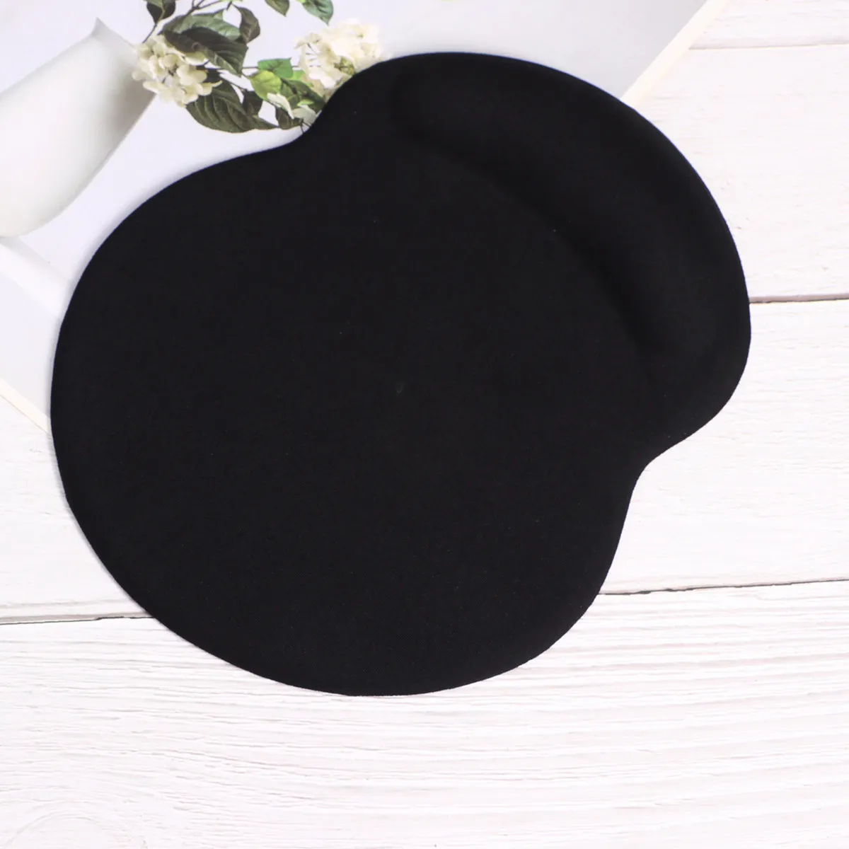 

Ergonomic Silicone Mouse Pad with Gel Wrist Rest Curved Wrist Support for Comfort Natural Hand Position Office Gaming