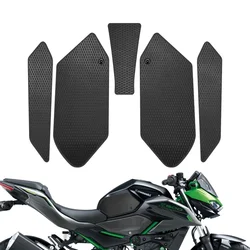 Motorcycle Tank Traction Pad Anti Slip Sticker Gas Knee Grip Protector For Kawasaki Supernaked Z500 2024 2025