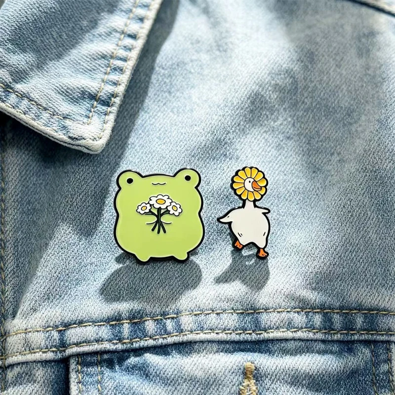 Cute Animal Frog Duck Brooch Metal Enamel Pin Creative Cartoon Badge Pin for Gift DIY Clothing Bag Hat Scarf T-shirt Jeans Decor view 6
