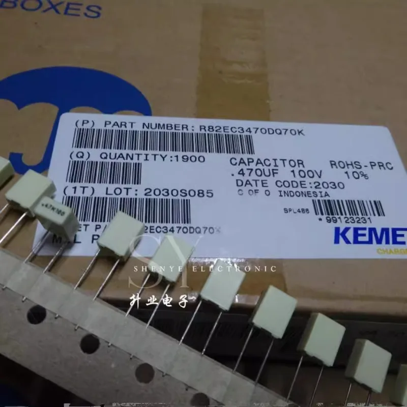 10 قطعة/20 قطعة AV R82 0.47 فائق التوهج/100 فولت 470nf u47 474 جديد النحاس دبوس مضفر فيلم السعة 5 مللي متر R82EC3470DQ70K