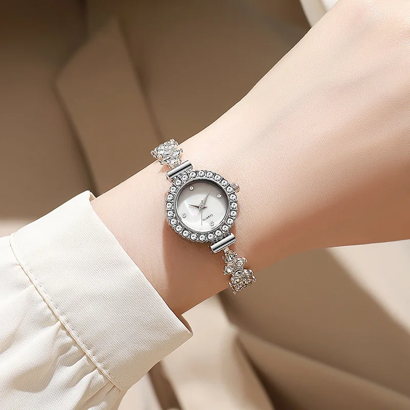 Ladies Watch, niche Fashion Diamond-Encrusted Round Full Diamond Women's Learning Pull-Out Bracelet Quartz Watch image 5