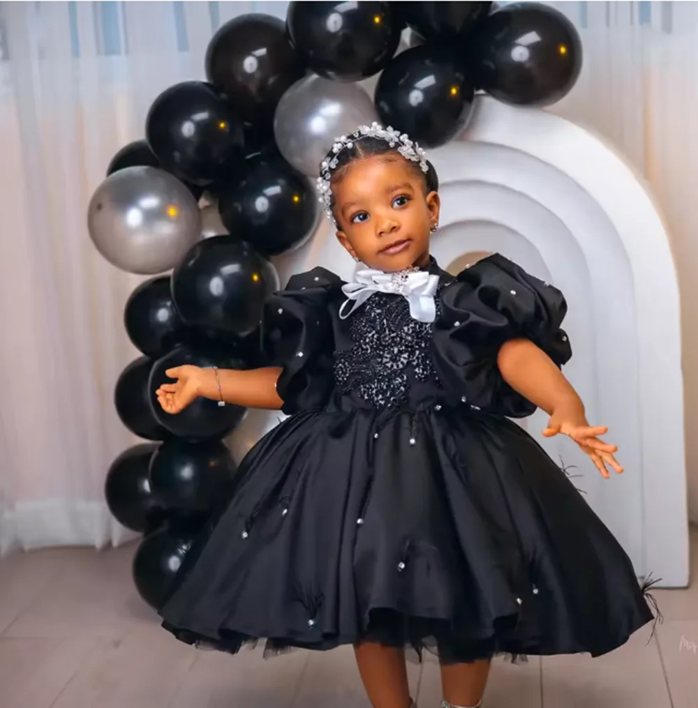 

High Neck Black Girls Birthday Dresses for Party Customized Beading Feather Flower Girl Dresses Knee Length for Wedding