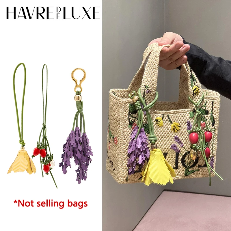 

Lavender tulip tomato strawberry pea pods leather charm fashion high-end keychain exquisite workmanship bag accessories