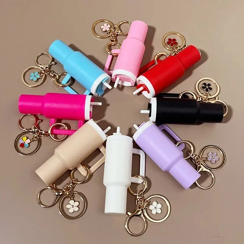 1Pç Chaveiro Mini Copo Fofo para Protetor Labial, Decoração Portátil para Alça de Copo Stanley ou Garrafa Térmica