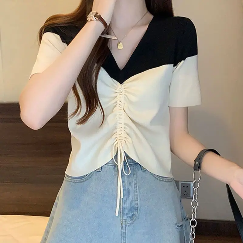 Color Block V Neck Short Sleeve T Shirt Women Slim Fit Casual Top with Front Shirring Detail Summer Wear