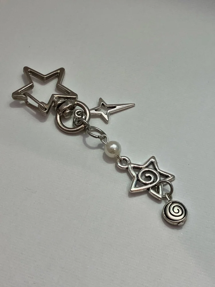 silvery spiral keychain | beaded charm / handmade