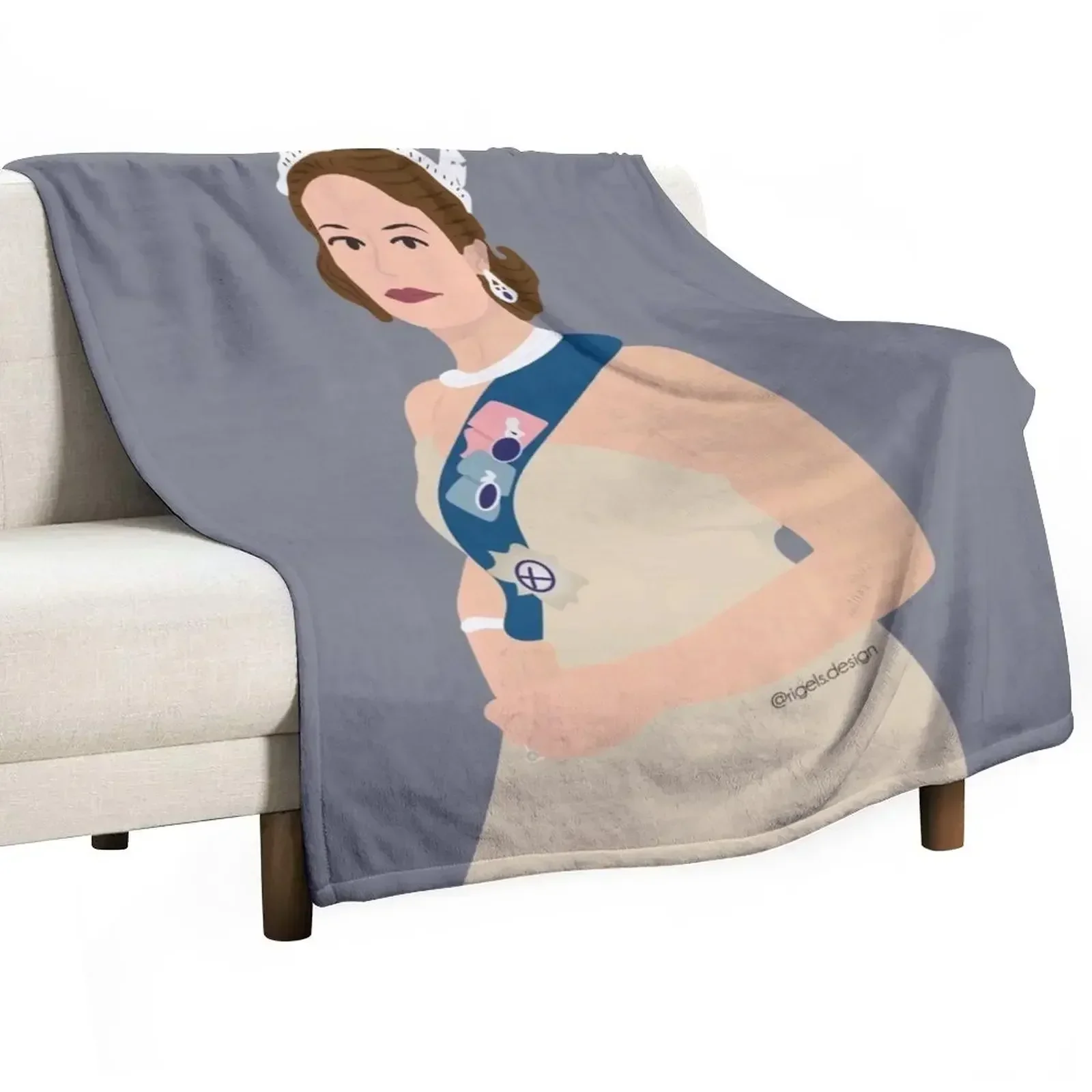 The Queen Lizzy Throw Blanket Personalized Gift Soft Sofas Furry valentine gift ideas Travel Blankets