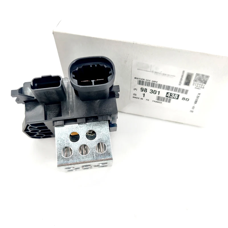 Peugeot 308 HDI Où trouver le bon emplacement du relais du ventilateur et comment remplacer le bloc de commande du moteur de radiateur