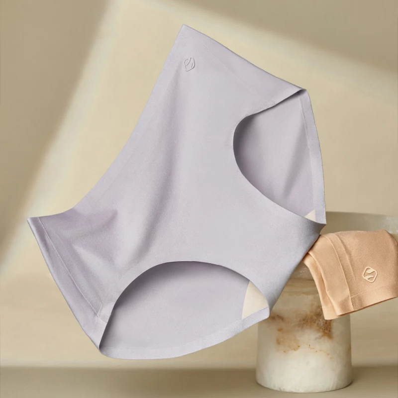 SUJIIN 3Pcs/Lot Women\'s Cotton Invisible Panties Seamless Female Briefs Traceless Underwear Lady Antibacterial Underpants N161