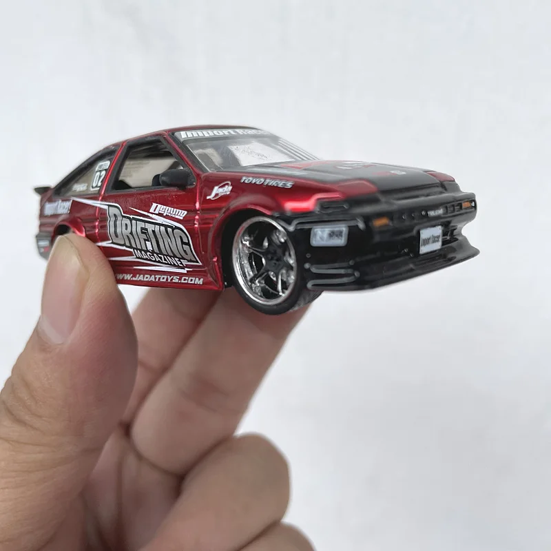 Diecast 1/64 Scale Toyota AE86 Alloy Car Model JADA Car Model Collectible Toy Simulation Special Treatment of Defects No Packing