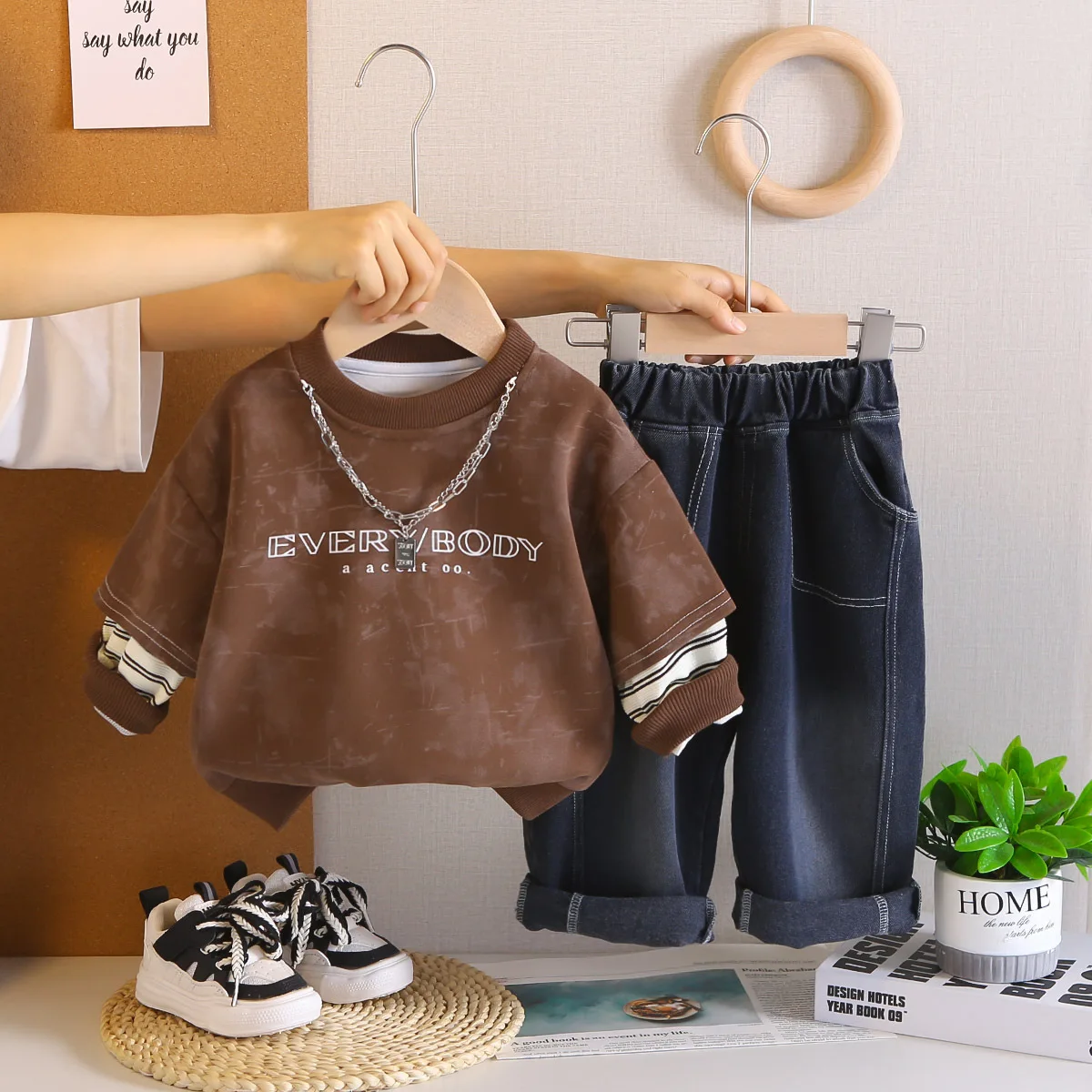 Autumn Children Boys Fake Two-Piece Sweatshirts & Jeans 2-Piece Sets Fashion for Kids 1 To 6 Years Sportswear  123