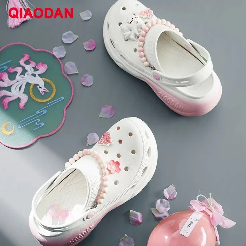 

QIAODAN Women Beach Shoes Luxury 2025 Summer Fashion Hollow-Out Water Proof Shoes Soft Soled Casual Beach Sandals QXL112252435L