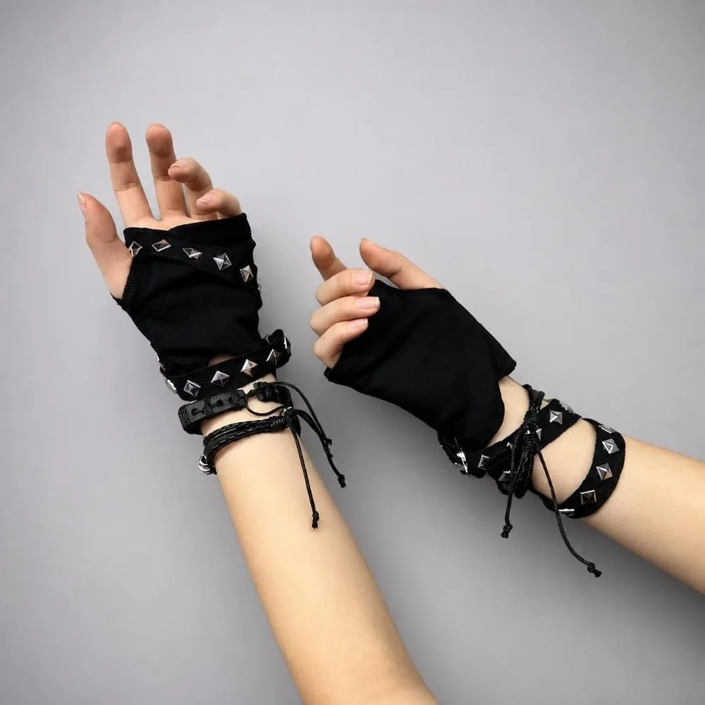 Metal Rivet Detail Women's Fingerless Gloves Black Buckle Strap Streetwear Gloves Half Finger Punk Style Finger Sleeves Jewelry