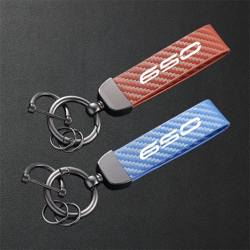 High-Grade Motorcycle Carbon Fiber Patterned Keychain Metal Keyring For kawasaki NINJA 650 Ninja650 Z650 RS 2017-2024 2023