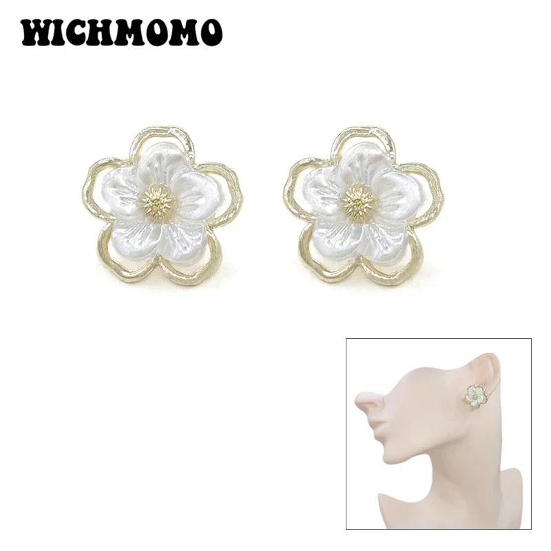 New 1pair High-quality Environmentally Friendly Zinc Alloy Inlay Acrylic Flowers Stud Earrings Women's Accessories Gifts