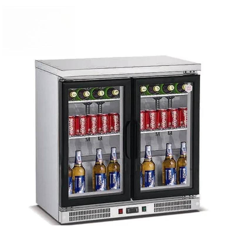 

Встраиваемый в подстолье двухдверный черный холодильник для вина и пива, удобный, практичный и долговечный.