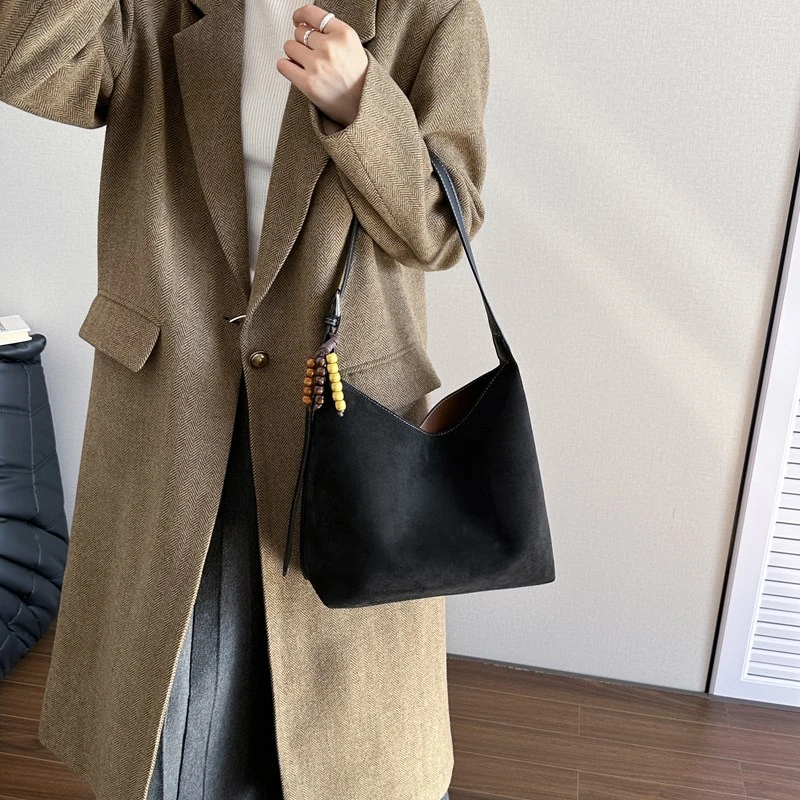 

Стильная женская сумка для подгузников через плечо, роскошная кожаная сумка-тоут, минималистичная винтажная дизайнерская сумка большой вместимости, элегантная.