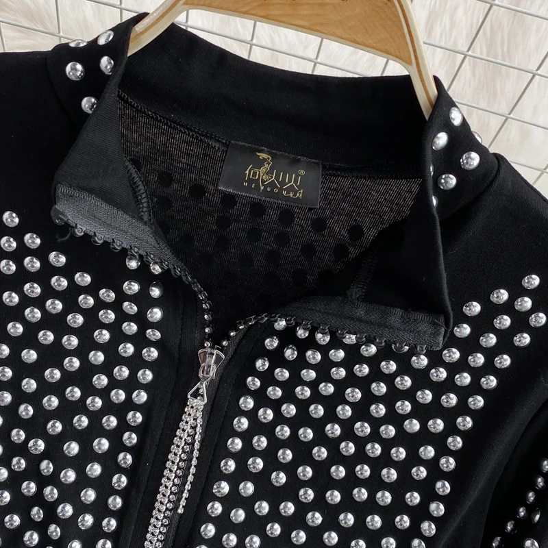 Clothland Vrouwen Sexy Kralen Kwastje Jas Lange Mouw Diamanten Rekbare Slanke Vrouwelijke Zwarte Tops Mujer CB142