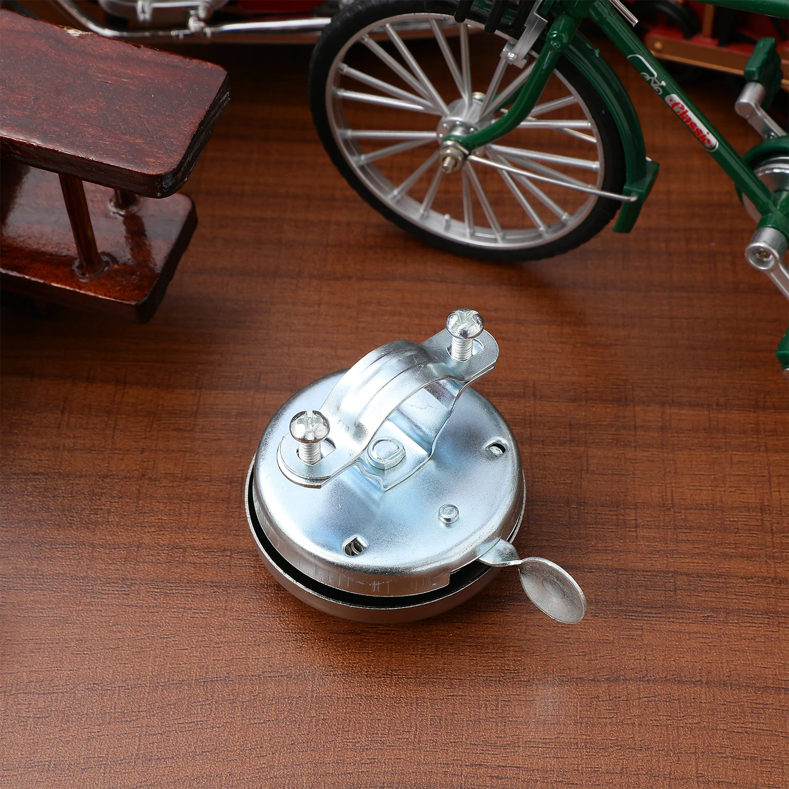 

Retro Bike Bell 52Mm Metal Vintage Cycling Horn Loud Clear Sound Handlebar Bell For Mountain Bike Cruiser Bikes Cycling